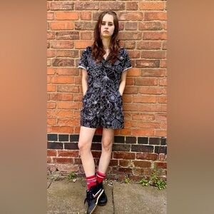 Run and Fly play suit size 18 EXCELLENT CONDITION